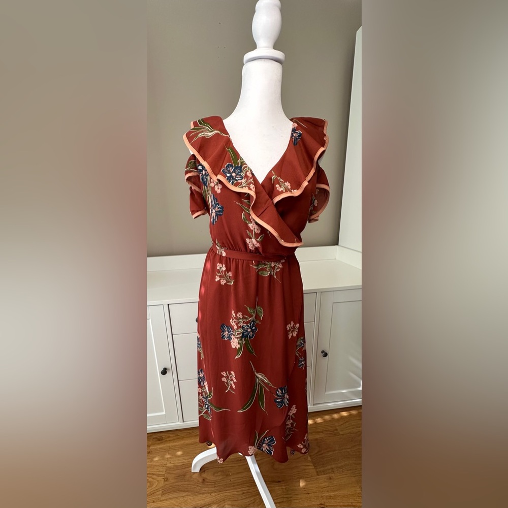 June & Hudson Off Shoulder Floral Dress